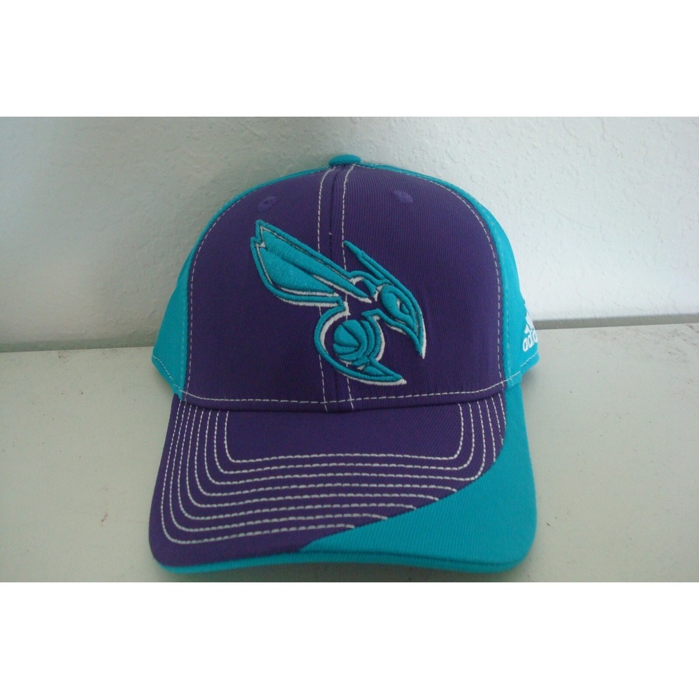 CHARLOTTE HORNETS ADIDAS SNAPBACK DEADSTOCK HAT CAP VINTAGE C1